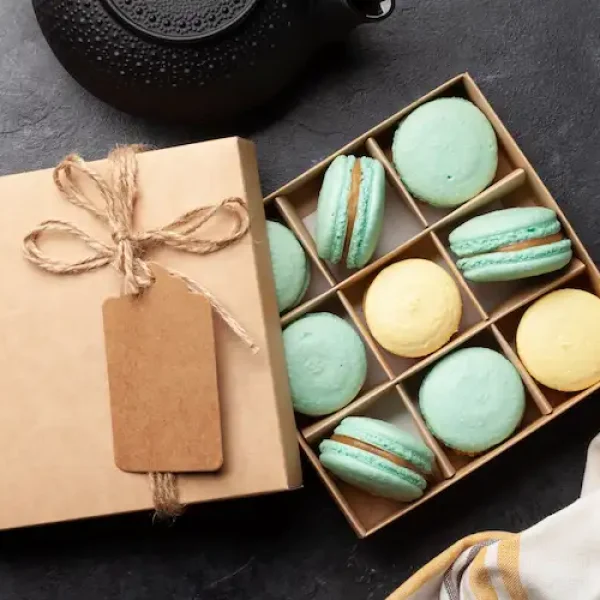 homemade-macaroons-in-gift-box-2026-01-06-09-18-46-utc