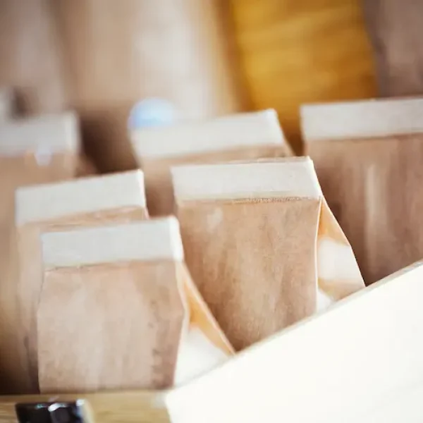 specialist-coffee-shop-bags-of-fresh-ground-coffe-2026-01-09-08-41-16-utc